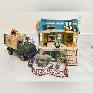 Safari Adventure Playset with Green & Blue Rescue Truck - Kids Action Figures